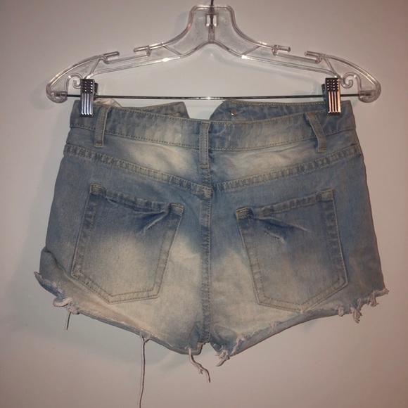 Garage Shorts - Picture 2 of 3